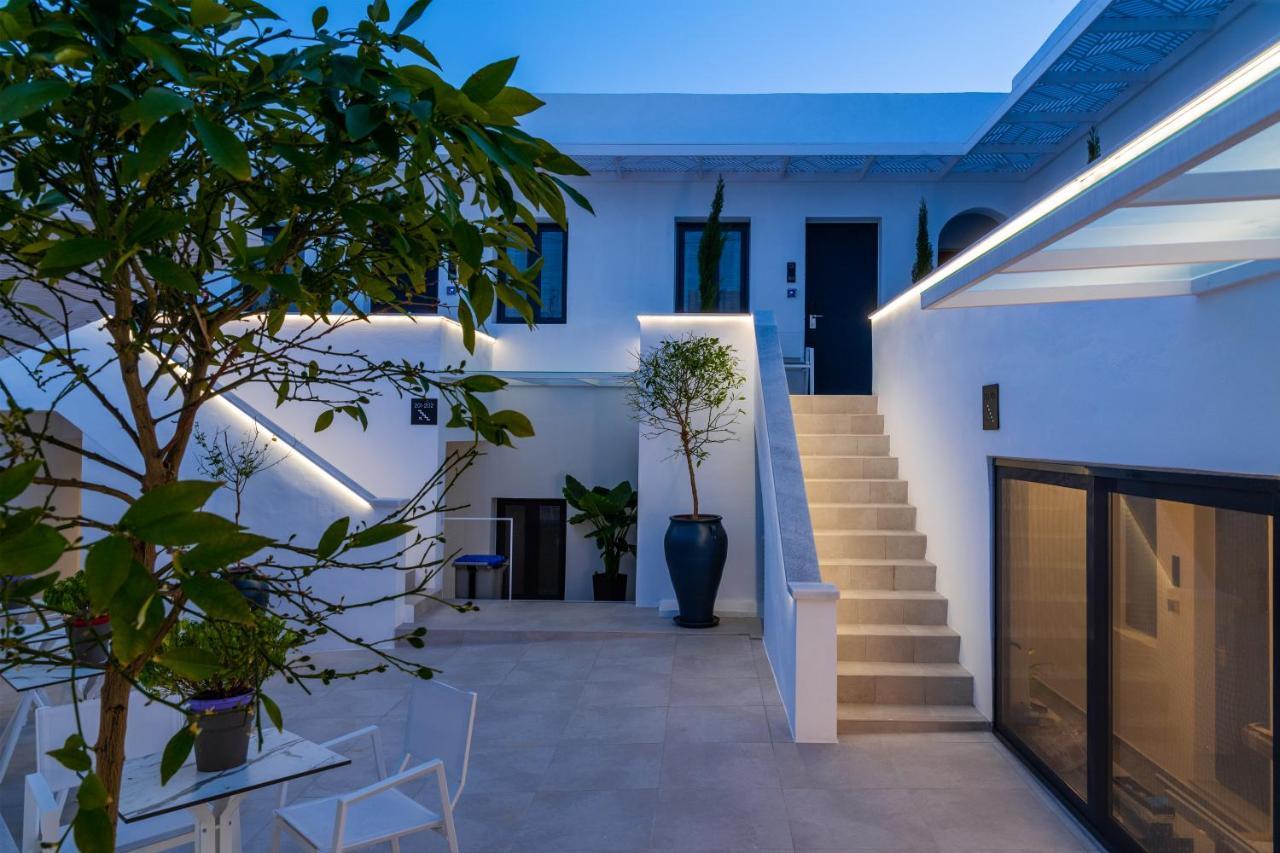 Central Boutique Hotel By Naoussa Hills Adults Only Exterior foto